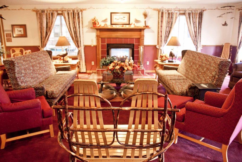เบย์มอนต์ บาย วินด์แฮม เมควอน มิลวอคี แอเรีย Hotel Mequon ภายนอก รูปภาพ